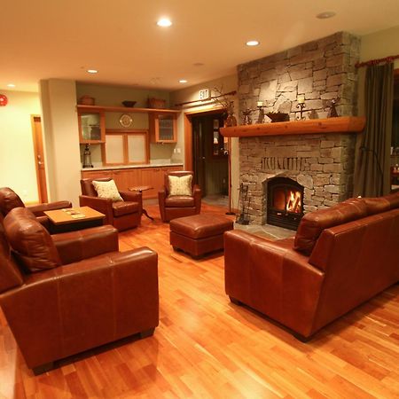 Whistler Alpine Chalet Retreat & Wellness Villa Exterior photo